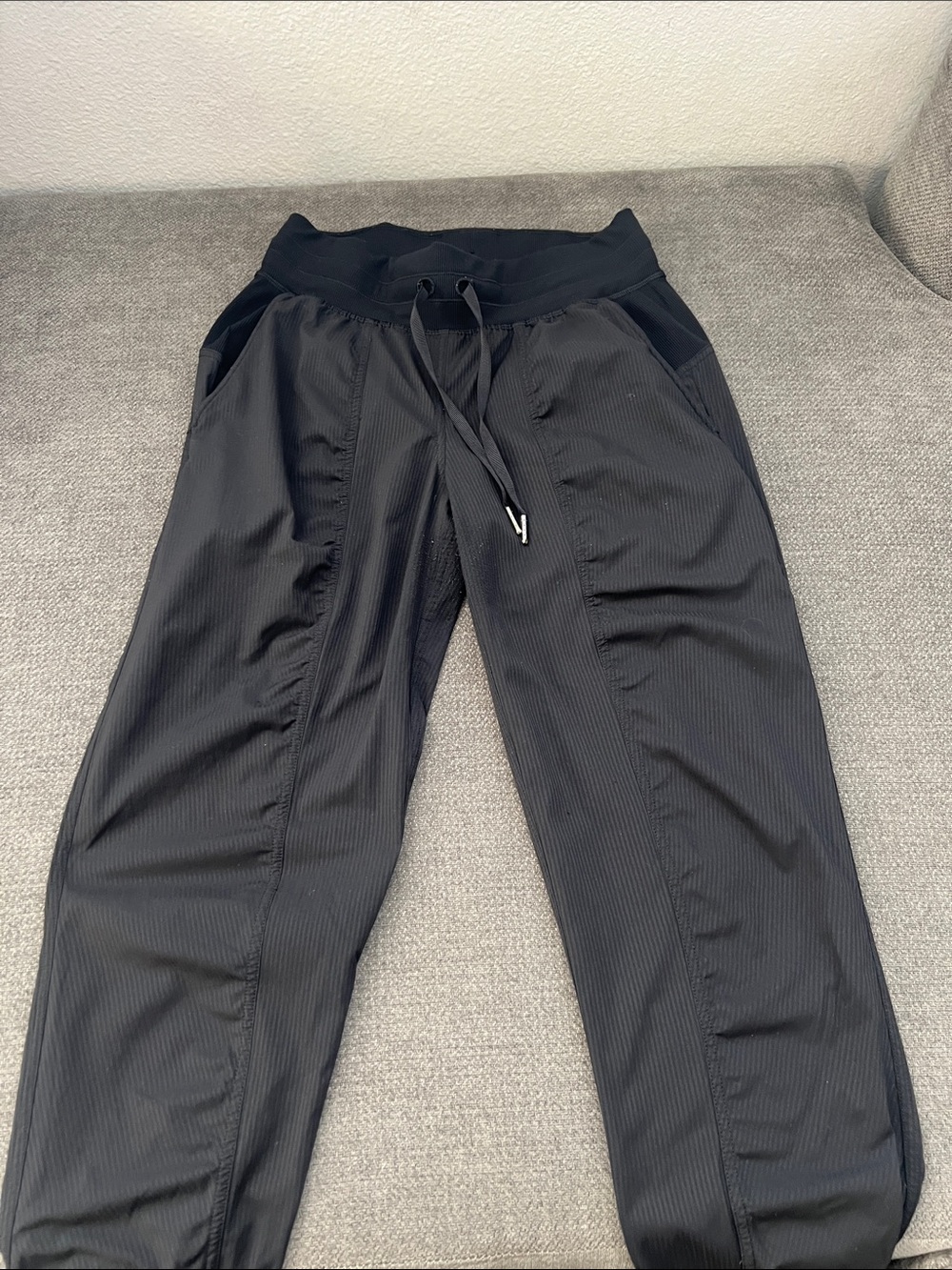 lululemon athletica Men's Black Drawstring Joggers
